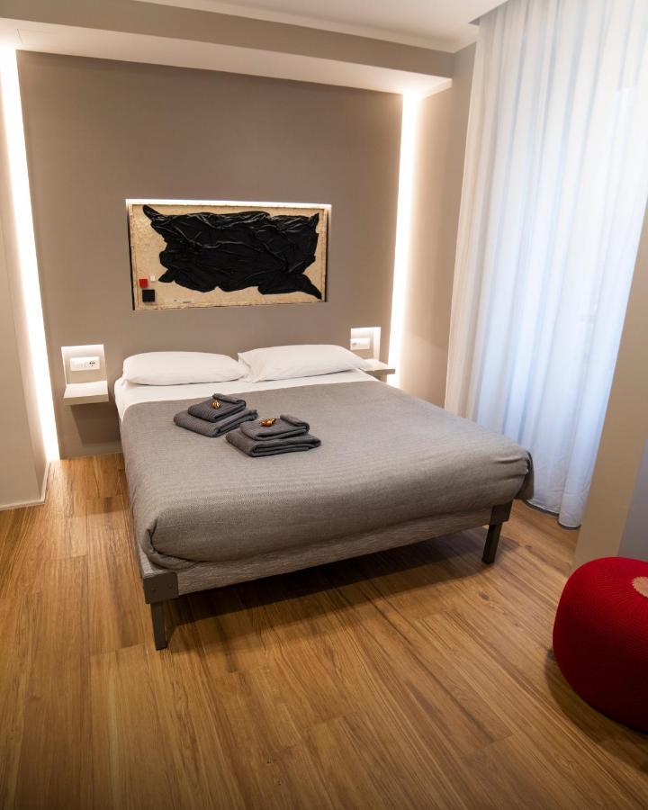 Lucrino 45 By Ale Hotel Roma Exterior foto